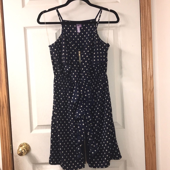 Polka dot ruffle dress - Picture 3 of 6